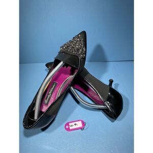 Beverly Feldman Black  Leather Kitten Heels Size 6,5